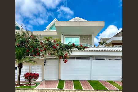 Casa de Condomínio à venda com 4 quartos, 243m² em Vargem Grande, Rio de Janeiro