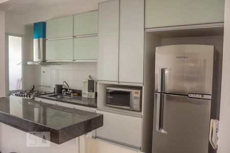 Apartamento para alugar com 70m², 2 quartos e 2 vagasCozinha