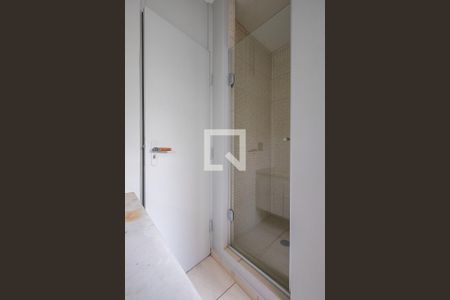 Apartamento para alugar com 130m², 4 quartos e 2 vagas Apartamento para alugar com 130m², 4 quartos e 2 vagasBanheiro