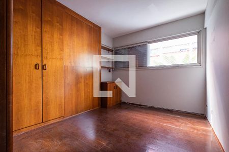 Apartamento para alugar com 130m², 4 quartos e 2 vagas Apartamento para alugar com 130m², 4 quartos e 2 vagasQuarto 3