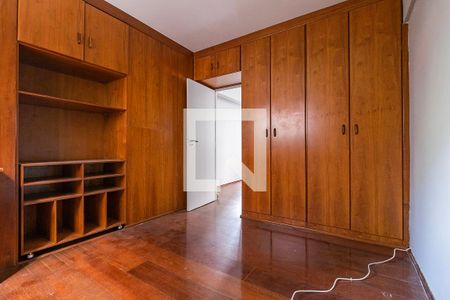 Apartamento para alugar com 130m², 4 quartos e 2 vagas Apartamento para alugar com 130m², 4 quartos e 2 vagasQuarto 2