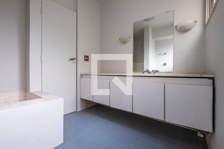 Suíte - Banheiro de apartamento para alugar com 4 quartos, 130m² em Paraíso, São Paulo