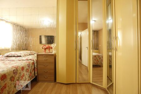 Apartamento à venda com 241m², 4 quartos e 2 vagasQuarto 3- Suíte