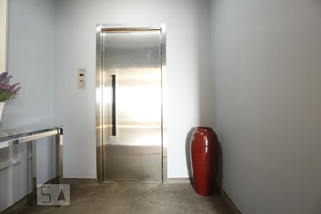 Apartamento à venda com 241m², 4 quartos e 2 vagasHall de Entrada