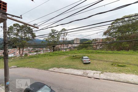 Casa à venda com 240m², 4 quartos e 2 vagasVista varanda da casa