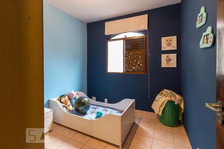 Casa à venda com 240m², 4 quartos e 2 vagasQuarto 3