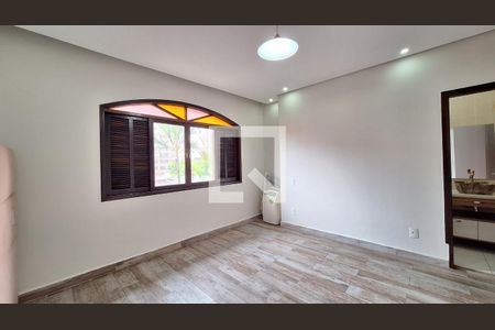 Suite  de casa para alugar com 3 quartos, 230m² em Alto da Lapa, São Paulo