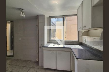 Apartamento para alugar com 200m², 4 quartos e 2 vagas Apartamento para alugar com 200m², 4 quartos e 2 vagasCozinha