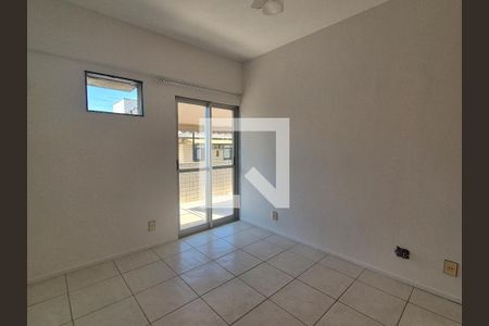 Apartamento para alugar com 200m², 4 quartos e 2 vagas Apartamento para alugar com 200m², 4 quartos e 2 vagasSuite