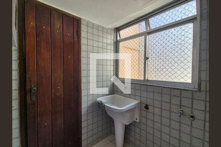 Apartamento para alugar com 200m², 4 quartos e 2 vagas Apartamento para alugar com 200m², 4 quartos e 2 vagasÁrea de Serviço