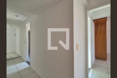 Apartamento para alugar com 200m², 4 quartos e 2 vagas Apartamento para alugar com 200m², 4 quartos e 2 vagasCorredor
