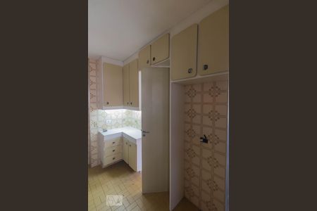 Apartamento à venda com 74m², 3 quartos e 1 vaga Apartamento à venda com 74m², 3 quartos e 1 vagaCozinha