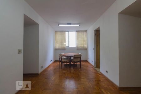 Sala de apartamento à venda com 3 quartos, 74m² em Jardim Taquaral, São Paulo