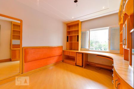 Apartamento à venda com 173m², 3 quartos e 1 vagaQuarto
