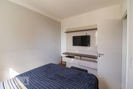 Quarto 1 de apartamento para alugar com 2 quartos, 45m² em Jardim Íris, São Paulo