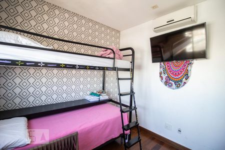 Apartamento à venda com 162m², 3 quartos e 3 vagasQuarto 3 - Suíte