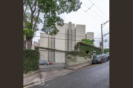 Apartamento à venda com 42m², 2 quartos e sem vaga Apartamento à venda com 42m², 2 quartos e sem vagaFachada