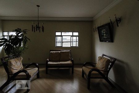 Apartamento à venda com 248m², 4 quartos e 2 vagasHall