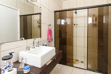 Apartamento à venda com 248m², 4 quartos e 2 vagasBanheiro da Suite