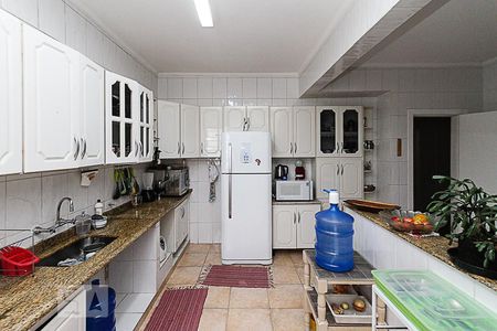 Apartamento à venda com 248m², 4 quartos e 2 vagasCozinha