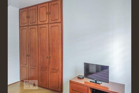 Casa à venda com 250m², 4 quartos e 5 vagasQuarto 2