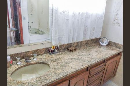 Banheiro da Suíte de casa à venda com 4 quartos, 250m² em Jardim Franca, São Paulo