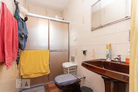 Casa à venda com 270m², 3 quartos e 2 vagasBanheiro casa 2