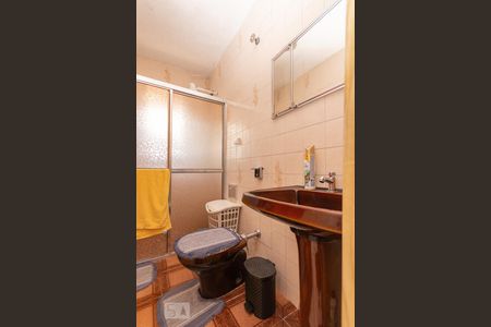 Casa à venda com 270m², 3 quartos e 2 vagasBanheiro casa 2