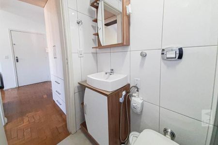 Apartamento para alugar com 37m², 1 quarto e sem vagaBanheiro