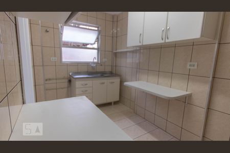 Apartamento à venda com 76m², 2 quartos e 1 vagaCozinha