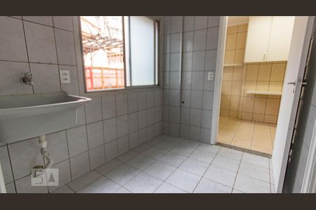 Apartamento à venda com 76m², 2 quartos e 1 vagaÁrea de Serviço