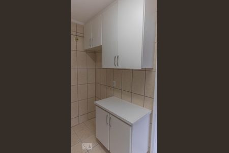 Apartamento à venda com 76m², 2 quartos e 1 vagaCozinha - Armários