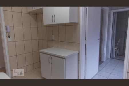 Apartamento à venda com 76m², 2 quartos e 1 vagaCozinha 