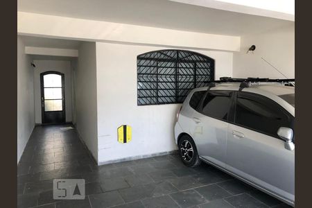 Casa à venda com 160m², 2 quartos e 2 vagas Casa à venda com 160m², 2 quartos e 2 vagasGaragem