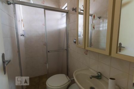 Casa à venda com 200m², 4 quartos e 2 vagas Casa à venda com 200m², 4 quartos e 2 vagasBanheiro - Quarto 4