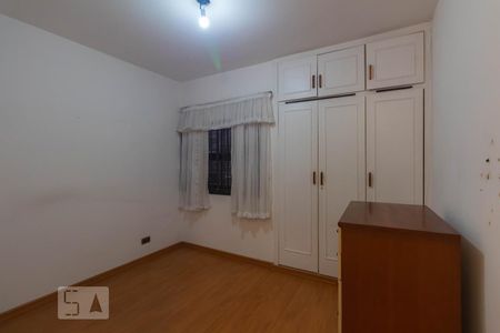 Casa à venda com 200m², 4 quartos e 2 vagas Casa à venda com 200m², 4 quartos e 2 vagasQuarto 3