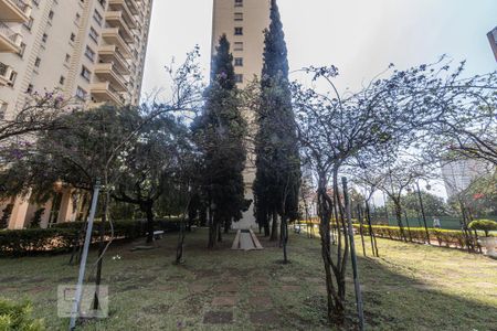 Apartamento à venda com 188m², 3 quartos e 4 vagasÁrea comum