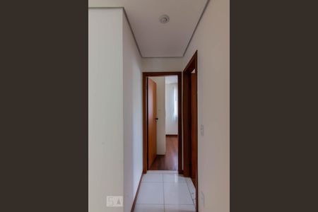 Apartamento à venda com 90m², 2 quartos e 2 vagasCorredor