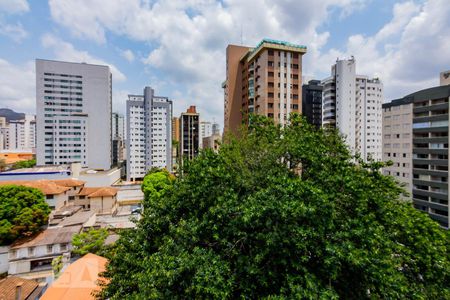 Apartamento à venda com 90m², 2 quartos e 2 vagasVista Quarto 1 Suíte
