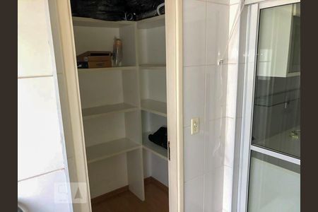Apartamento para alugar com 104m², 3 quartos e 2 vagasDespensa
