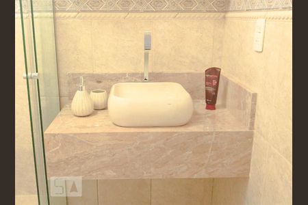 Detalhe banheiro de apartamento à venda com 3 quartos, 80m² em Vila Osasco, Osasco