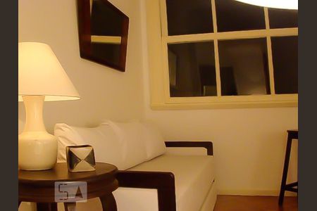 Quarto  de apartamento para alugar com 2 quartos, 92m² em Copacabana, Rio de Janeiro