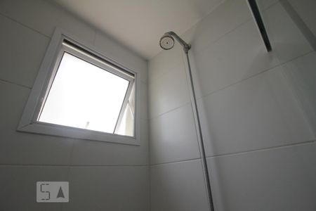 Apartamento para alugar com 57m², 2 quartos e 1 vagaChuveiro