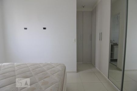 Suíte de apartamento para alugar com 2 quartos, 57m² em Vila Andrade, São Paulo
