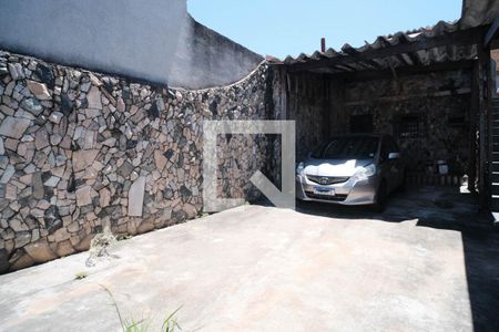 Casa à venda com 180m², 3 quartos e 6 vagasFachada
