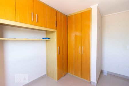 Quarto de apartamento para alugar com 2 quartos, 55m² em Piqueri, São Paulo