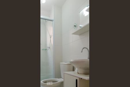 Banheiro de apartamento para alugar com 2 quartos, 40m² em Jardim São Savério, São Paulo