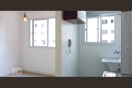 Sala de apartamento para alugar com 2 quartos, 40m² em Jardim São Savério, São Paulo