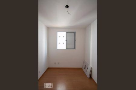 Quarto de apartamento para alugar com 2 quartos, 50m² em Jardim Íris, São Paulo