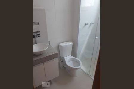 Banheiro de apartamento para alugar com 2 quartos, 50m² em Jardim Íris, São Paulo